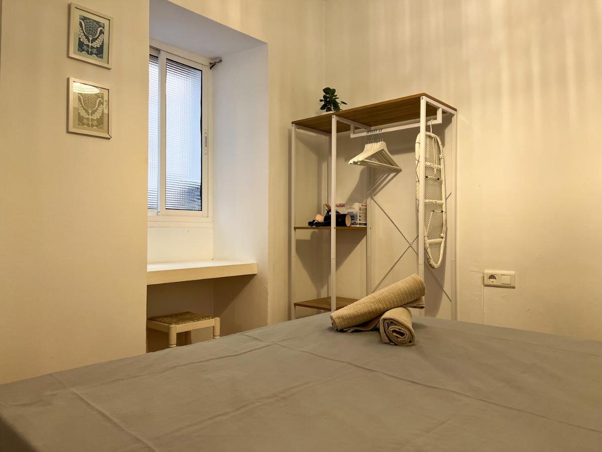 Iyourbasics Lovely Apartment Hinestrosa 23 Free Wifi&Ac Малага Екстер'єр фото