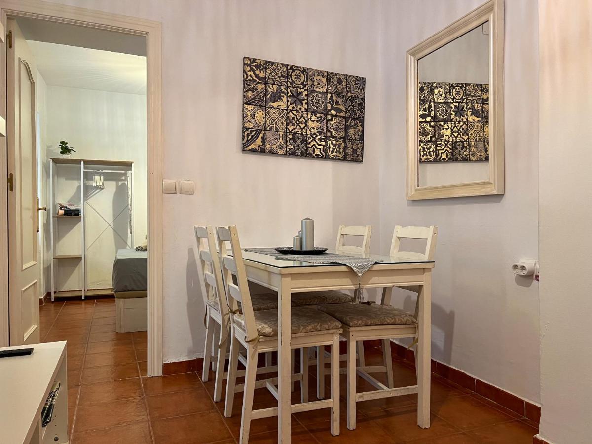 Iyourbasics Lovely Apartment Hinestrosa 23 Free Wifi&Ac Малага Екстер'єр фото