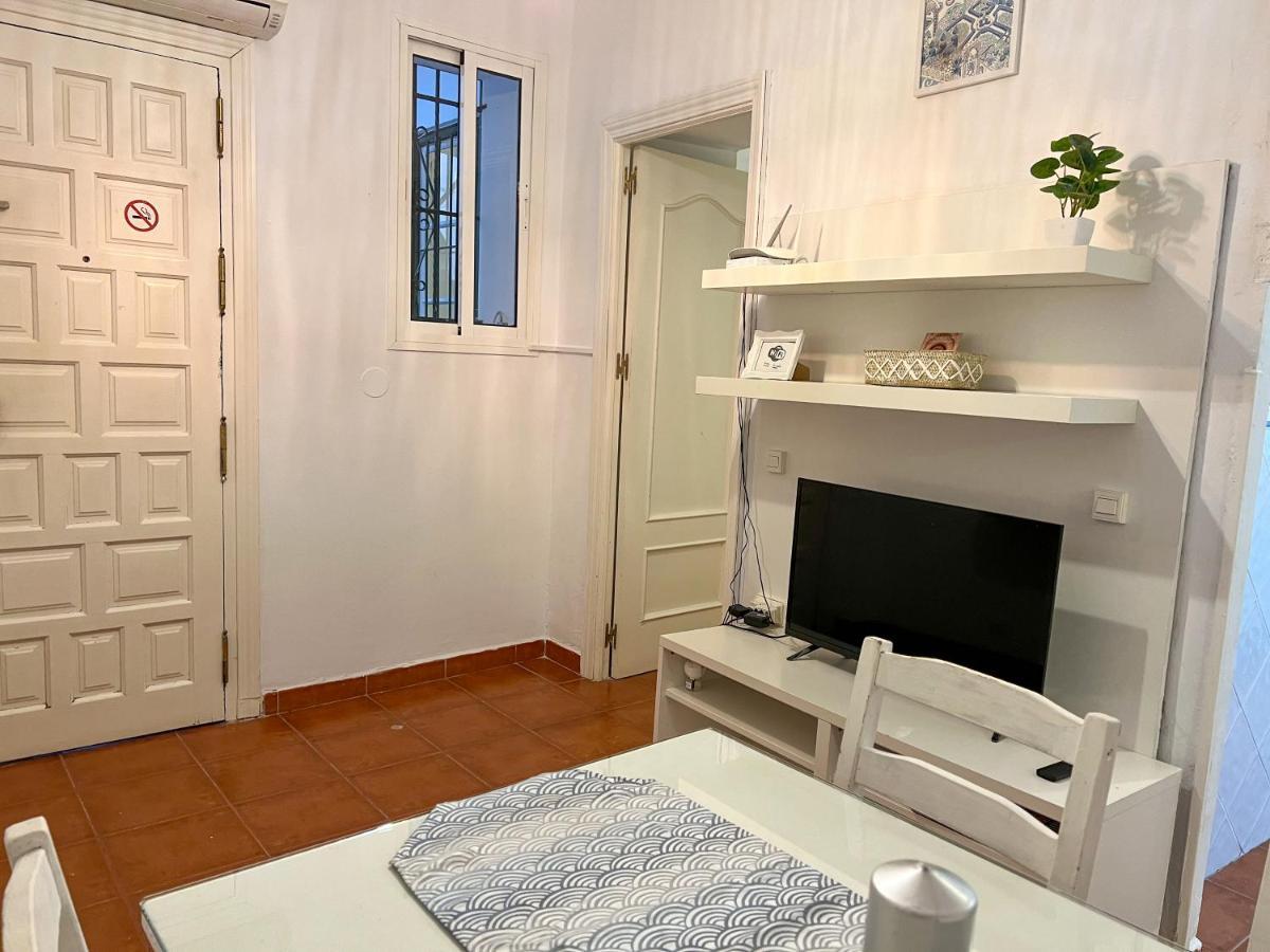 Iyourbasics Lovely Apartment Hinestrosa 23 Free Wifi&Ac Малага Екстер'єр фото